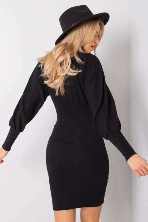 Sukienka Model RV-SK-6079.65 Black - Rue Paris Sukienka Model RV-SK-6079.65 Black - Rue Paris