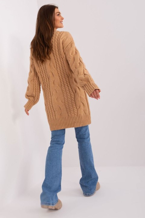Sweter Damski Model AT-SW-2367-1.35P Camel - AT Sweter Damski Model AT-SW-2367-1.35P Camel - AT
