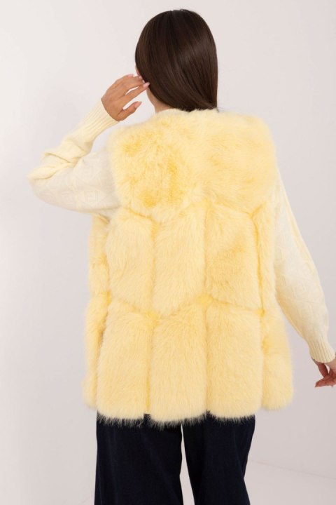 Kamizelka Model AT-KZ-2375.00P Light Yellow - AT Kamizelka Model AT-KZ-2375.00P Light Yellow - AT