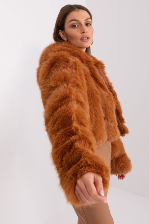 Kurtka Damska Model AT-KR-2378.96P Light Brown - AT Kurtka Damska Model AT-KR-2378.96P Light Brown - AT