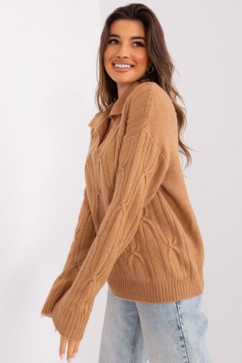 Sweter Damski Model AT-SW-2349-2.27 Camel - AT Sweter Damski Model AT-SW-2349-2.27 Camel - AT