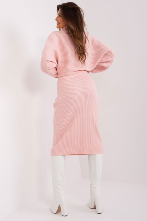 Spódnica Model AT-SD-2331.00P Light Pink - AT Spódnica Model AT-SD-2331.00P Light Pink - AT