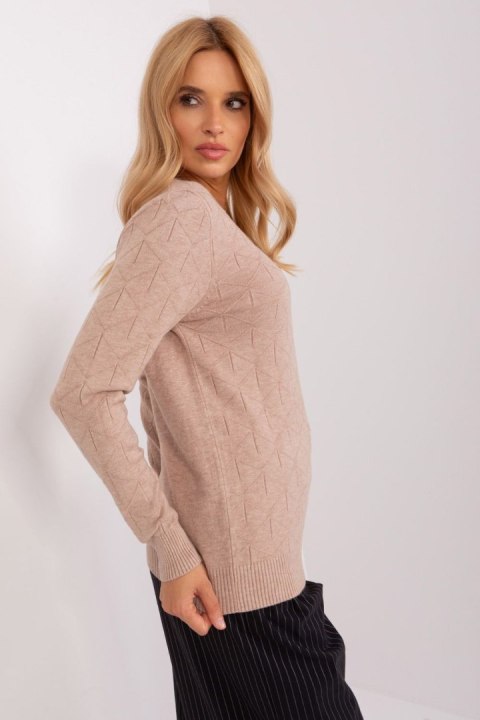 Sweter Damski Model AT-SW-232901.25X Dark Beige - AT Sweter Damski Model AT-SW-232901.25X Dark Beige - AT