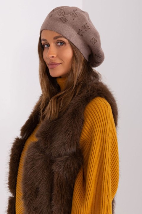 Beret Model AT-CZ-2318.26 Dark Beige - AT Beret Model AT-CZ-2318.26 Dark Beige - AT