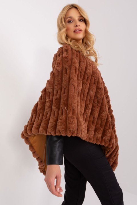 Sweter Ponczo Model AT-PN-2347.16 Light Brown - AT Sweter Ponczo Model AT-PN-2347.16 Light Brown - AT
