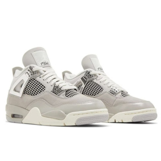 Buty Nike Air Jordan 4 Retro "Metallic Silver" - AQ9129-001