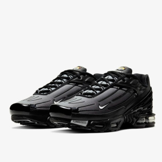 Buty Nike Air Max Plus III "Triple Black" - CJ9684-002