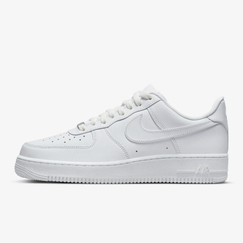 Buty NIKE Air Force 1 '07 - Białe - Triple White CW2288-111 Buty NIKE Air Force 1 '07 - Białe - Triple White CW2288-111
